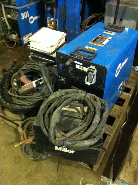 Miller Auto Invision II Welding source